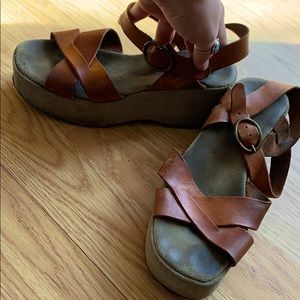 Women’s vintage leather sandals size 7 1/2